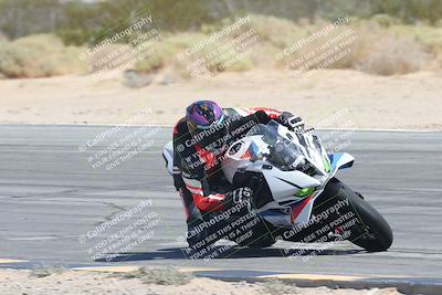 media/Sep-20-2025-Race Pace (Sat) [[d4e1b33f4d]]/Non Verified/Turn 10 Inside (1110am)/